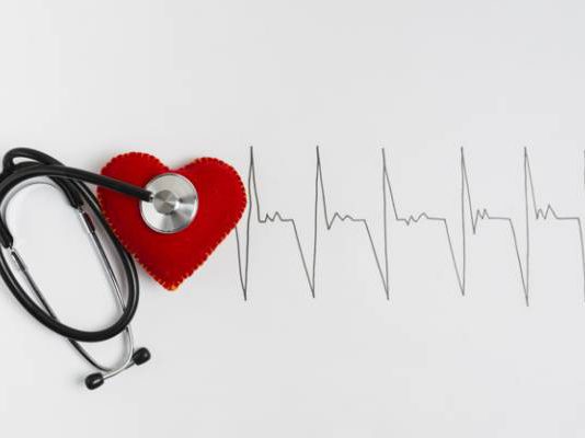 شوک قلبی - پزشکی - حمله قلبی - کادر درمان