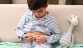 اختلالات رشد در کودکان دیابت وابسته به انسولین